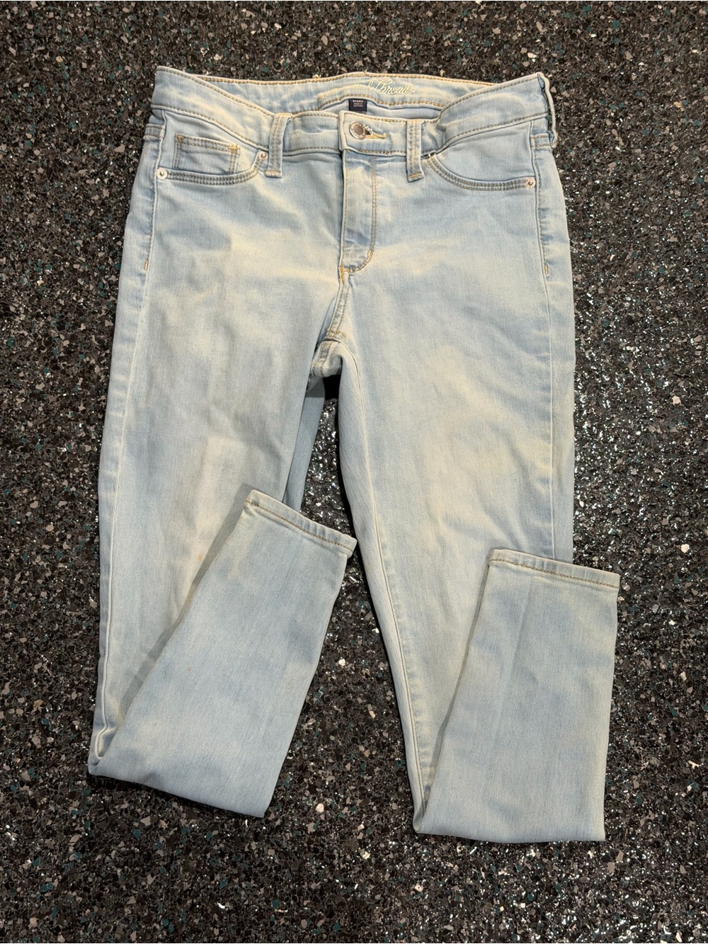 Universal Thread Light Wash Women’s Skinny Jeans 6/28S